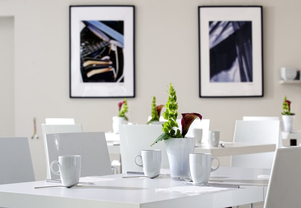Tryp By Wyndham Frankfurt 32/40