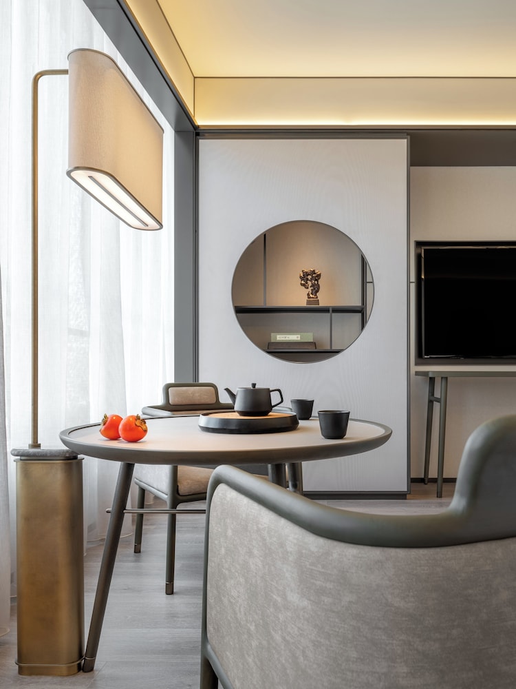 JOYA Shanghai Gubei Hotel 50/73