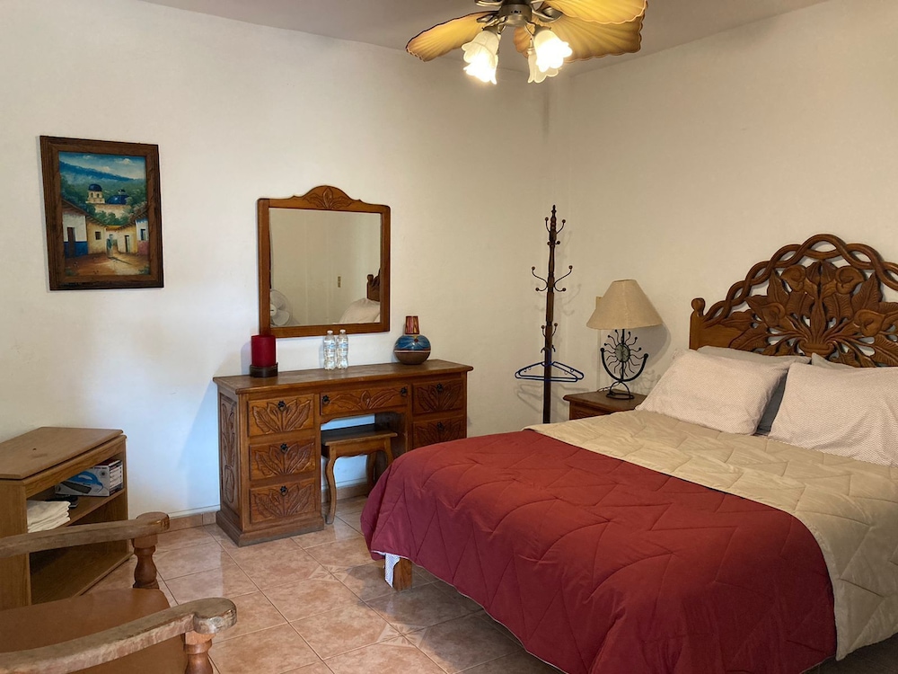 Hostal Casa Blanca 9/50