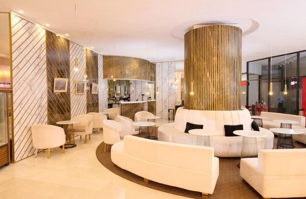 Grand Hotel Bucharest 30/46