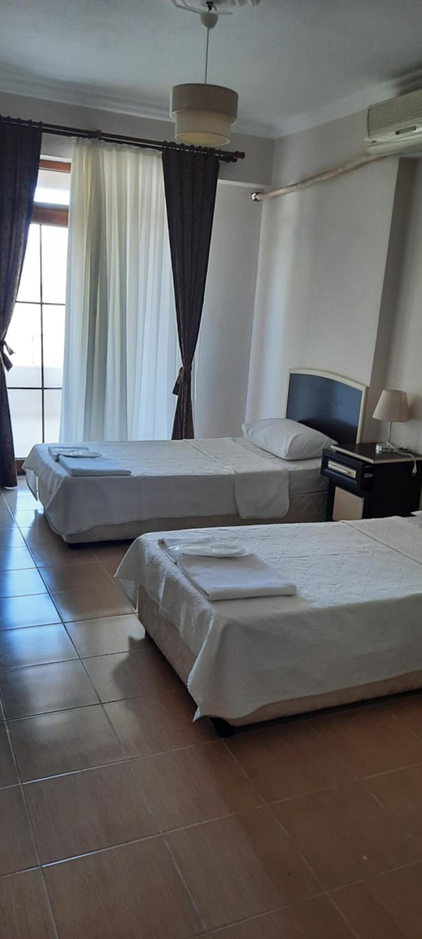 Altinkum Tatil Konaklari 10/19