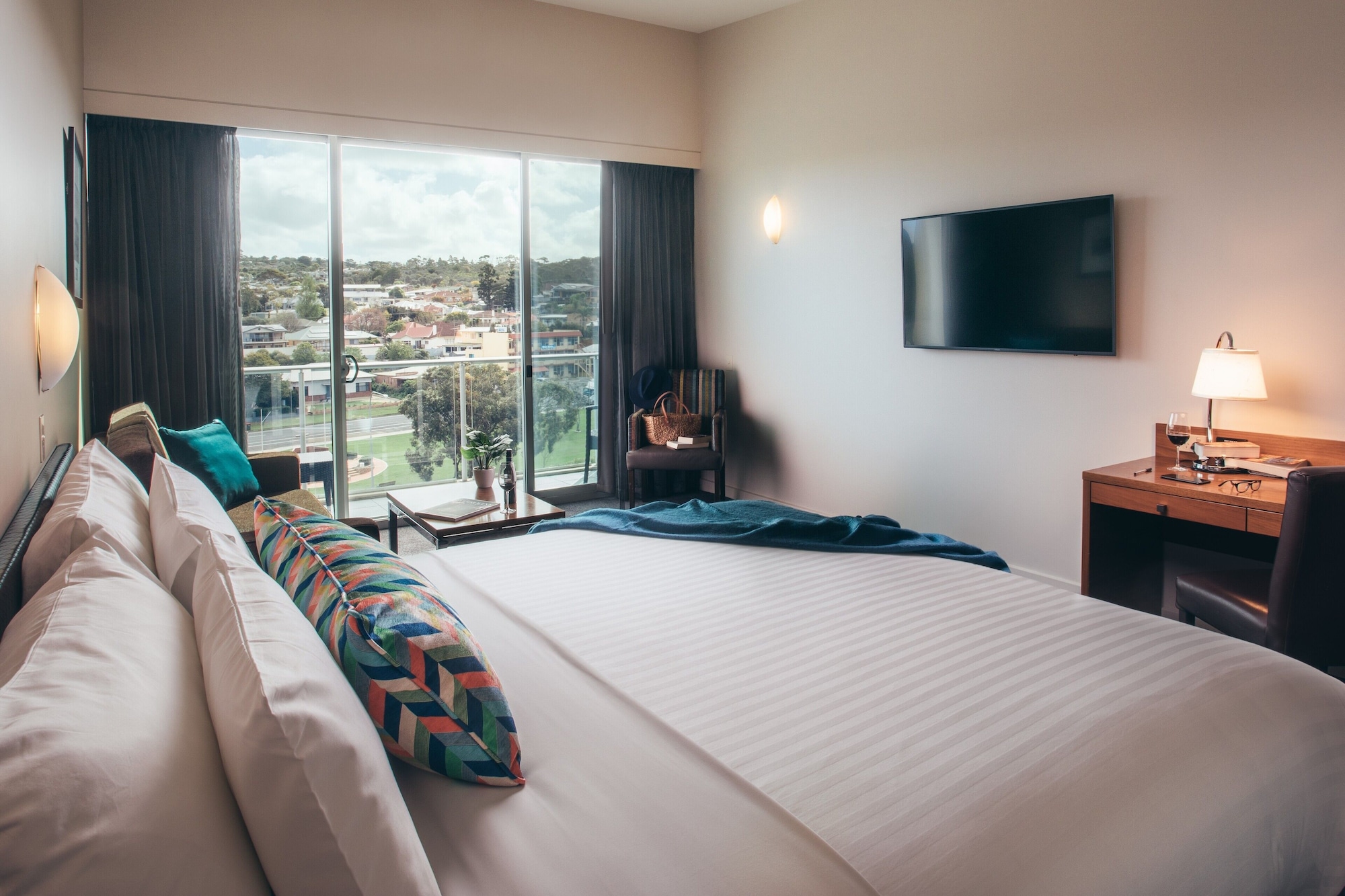 Room, King Bed, Town View, Balcony