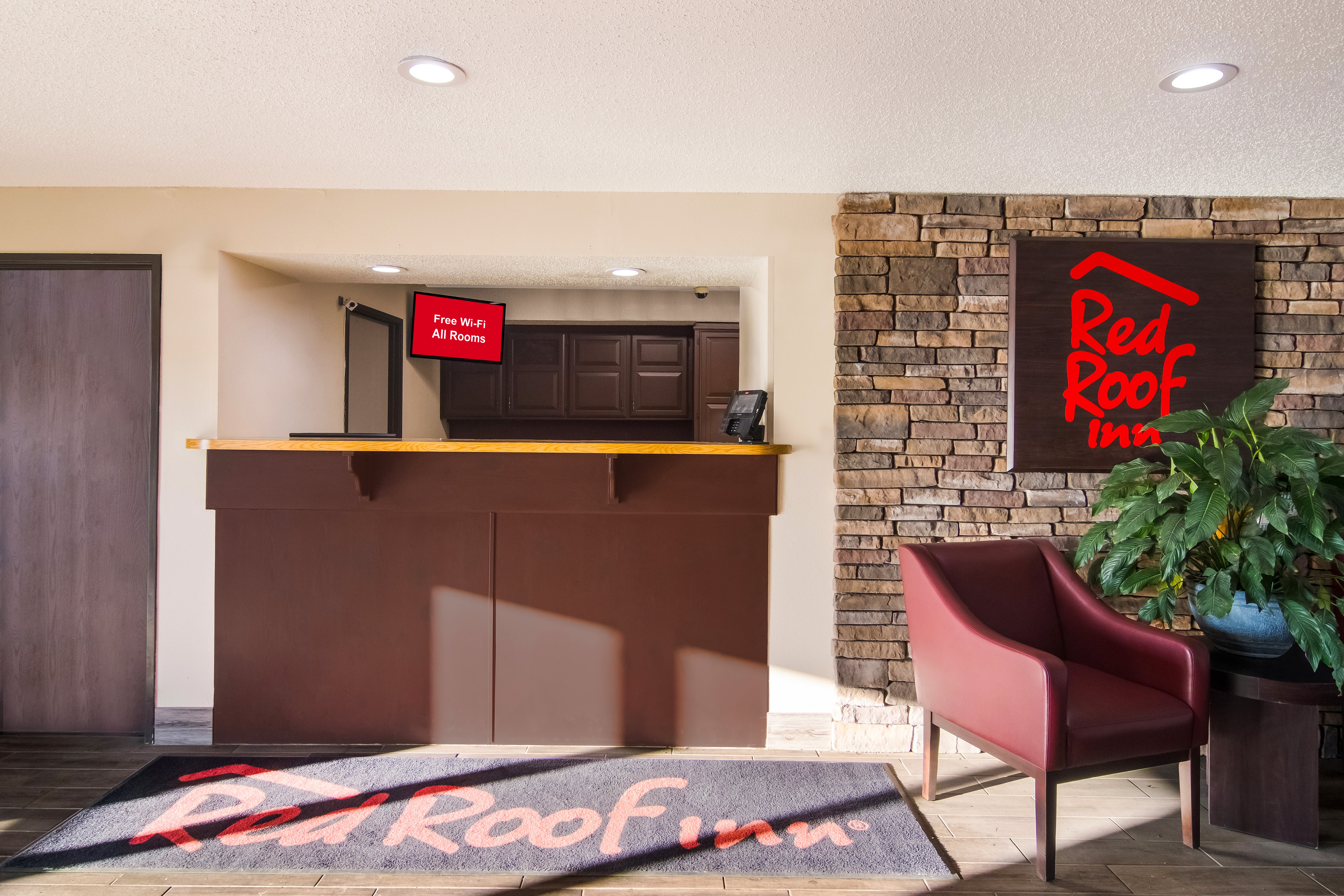 Red Roof Inn Greensburg 10/23
