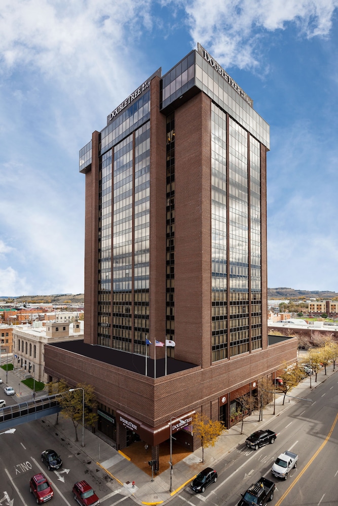 DoubleTree by Hilton Hotel Billings 43/44