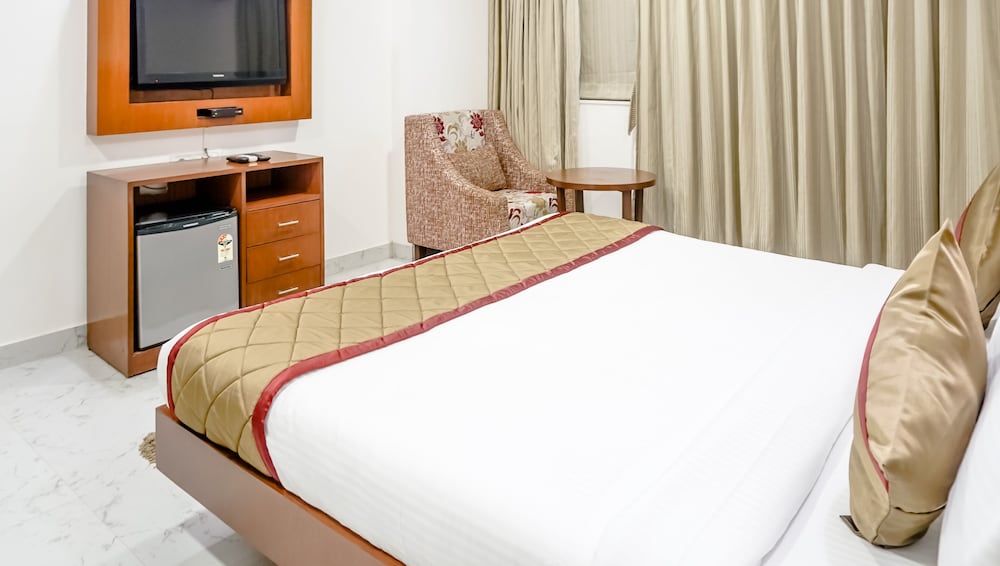 Siesta Navi Mumbai 19/41