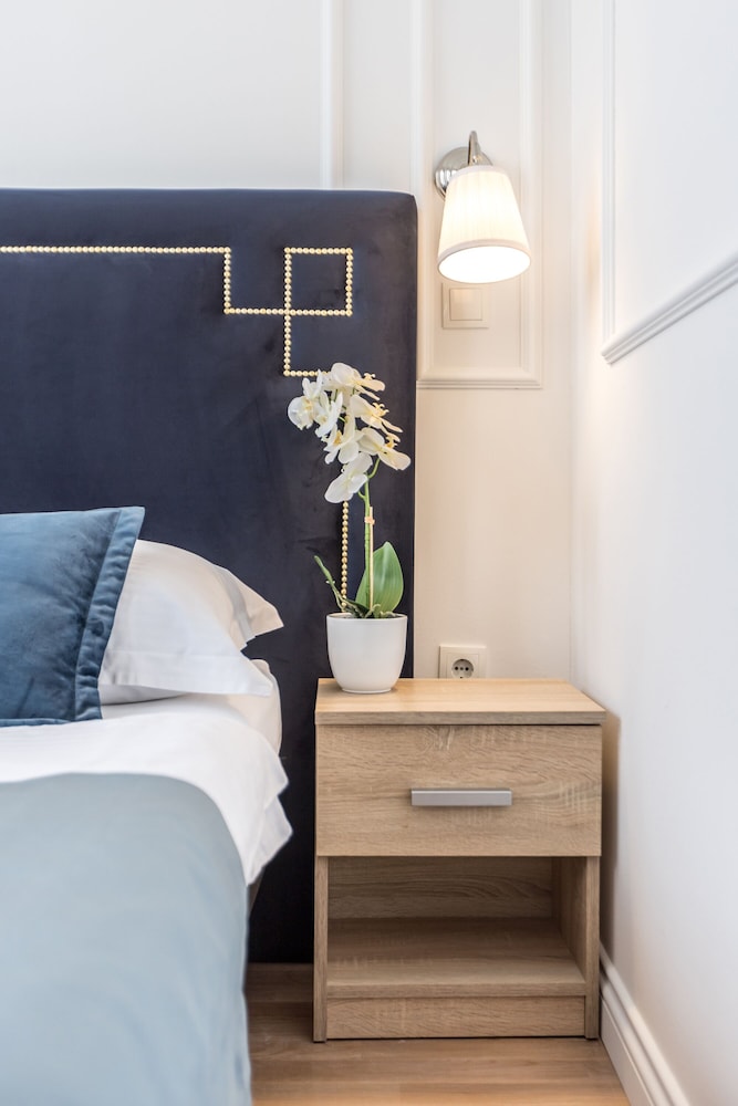 غرفة قياسية بسريرين منفصلين، Annex Building Art Hotel 10/10