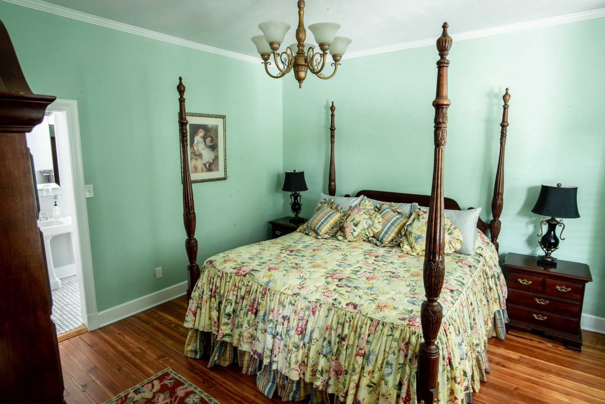 Stella, King Bed