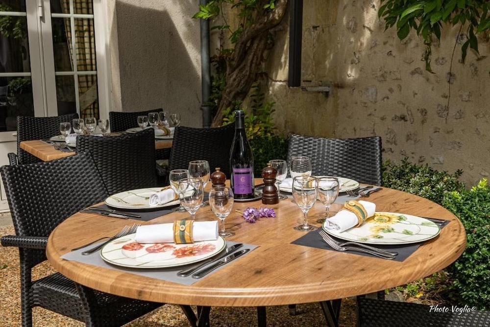 AUBERGE LE COLOMBIEN 29/37