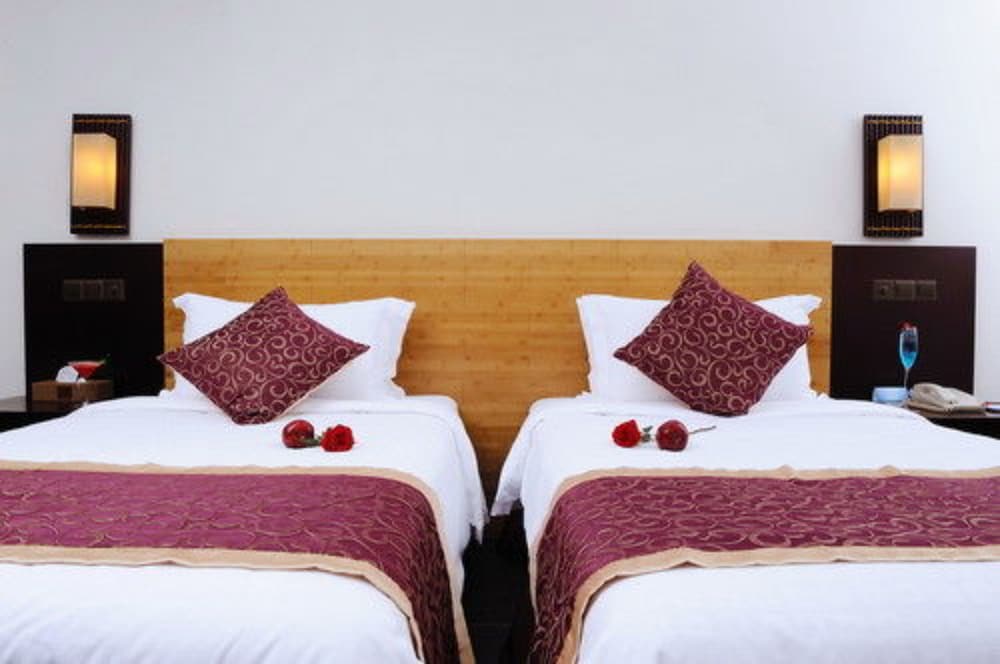 Shengyi Holiday Villa Hotel 7/50