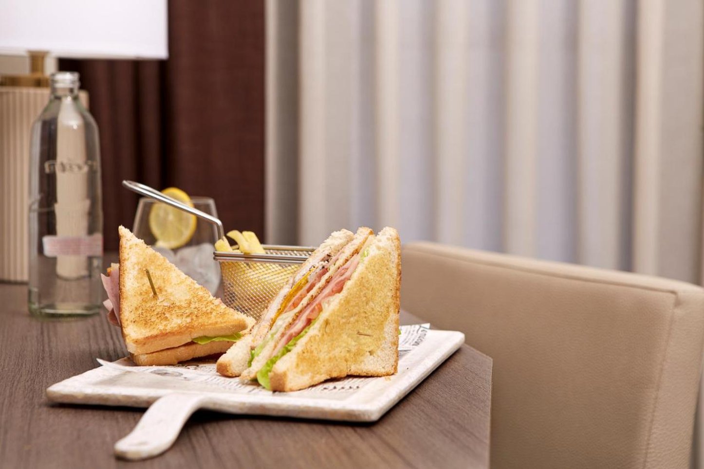 鲁纳格拉纳达塞尔科蒂尔豪华大酒店(Gran Hotel Luna de Granada) 图片2