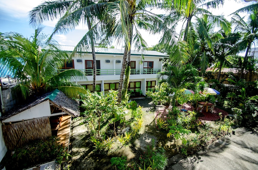 Secret Garden Resort Boracay 7/66