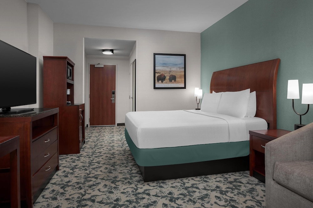 PREMIUM, KING BED