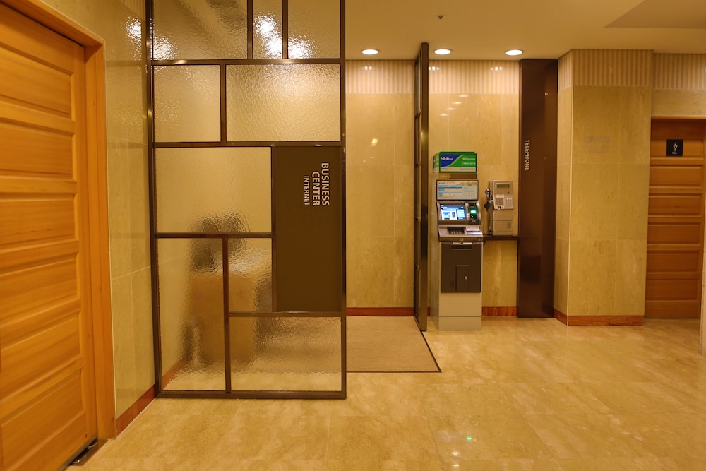 Shangria Beach Tourist Hotel 29/50