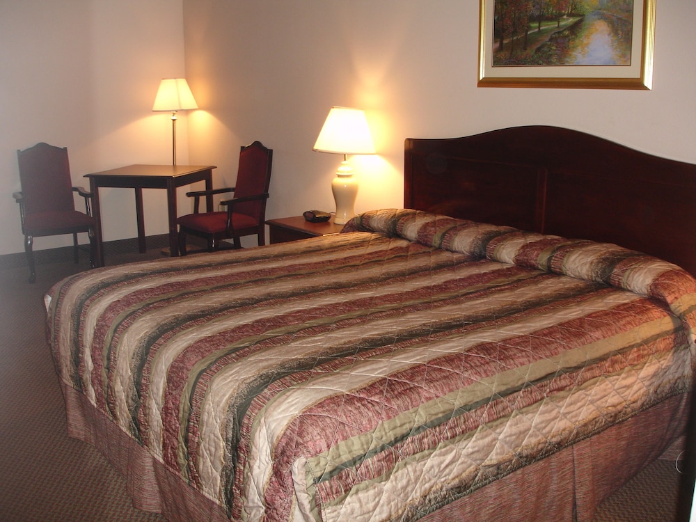 Quality Inn Kingstree, SC 25/38