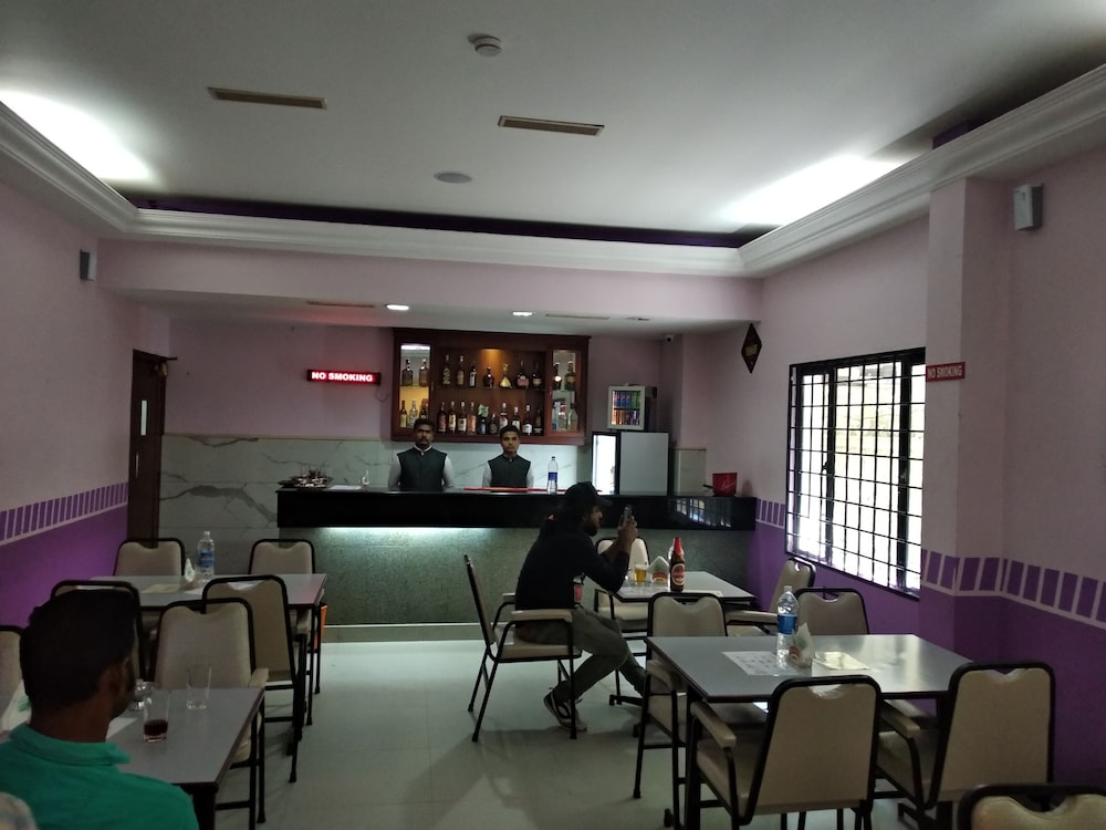 ISSACS RESIDENCY 31/32