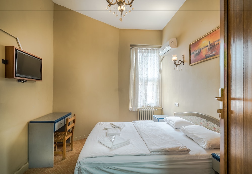Yeni Hotel 19/36