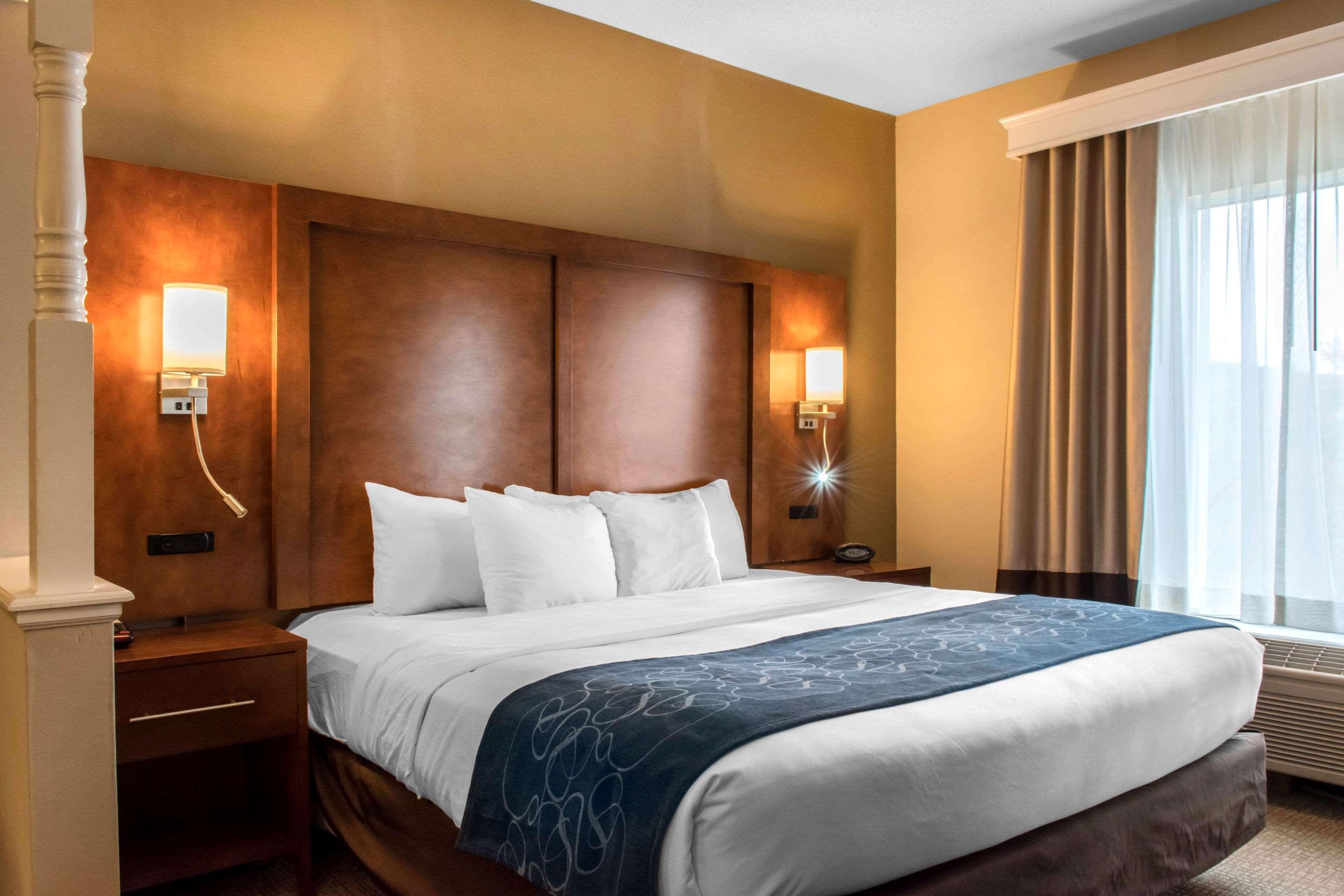 Upgrade, Efficiency, Suite, King Bed
