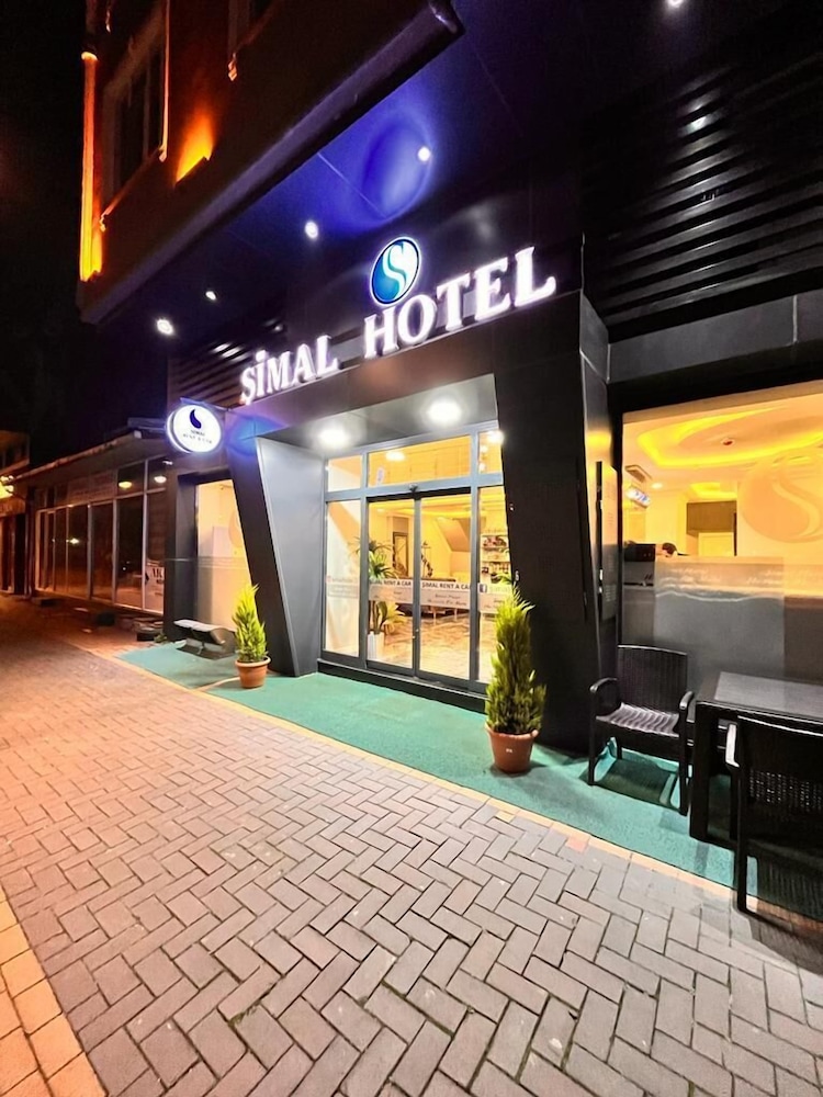 Simal Hotel 41/50