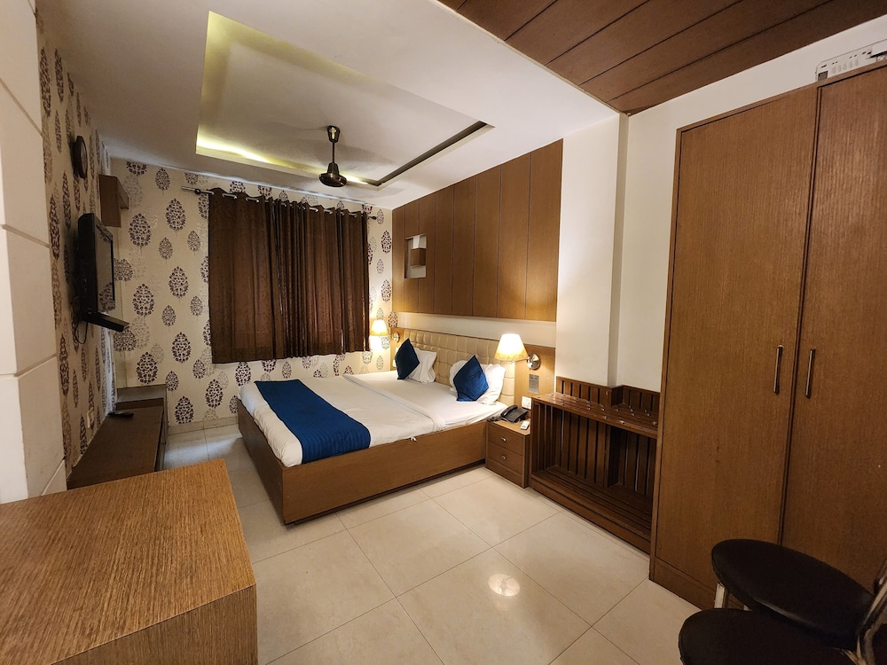 Hotel Arina Inn 20/32