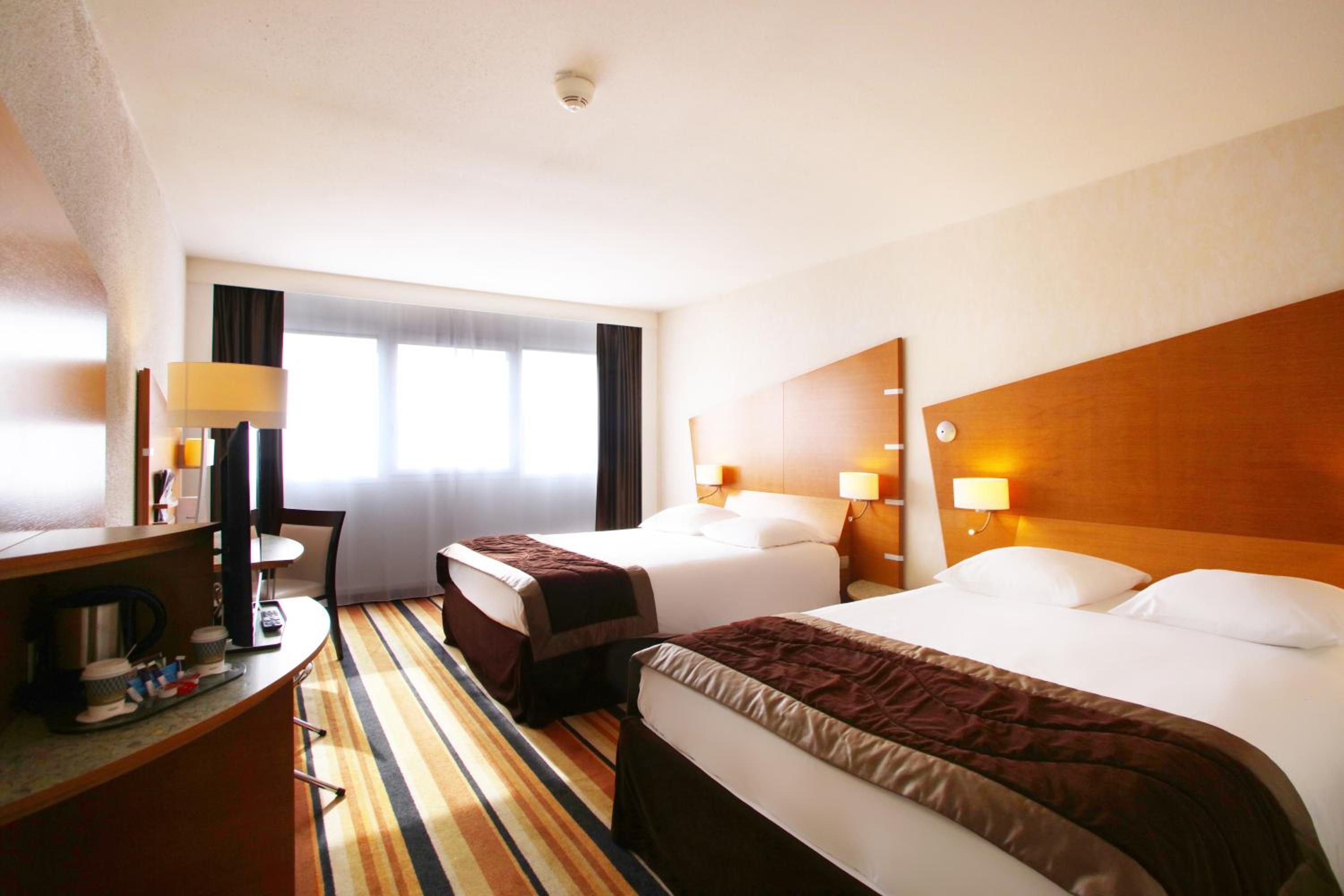 غرفة قياسية بسريرين مزدوجين، MERCURE ORLEANS CENTRE 3/7
