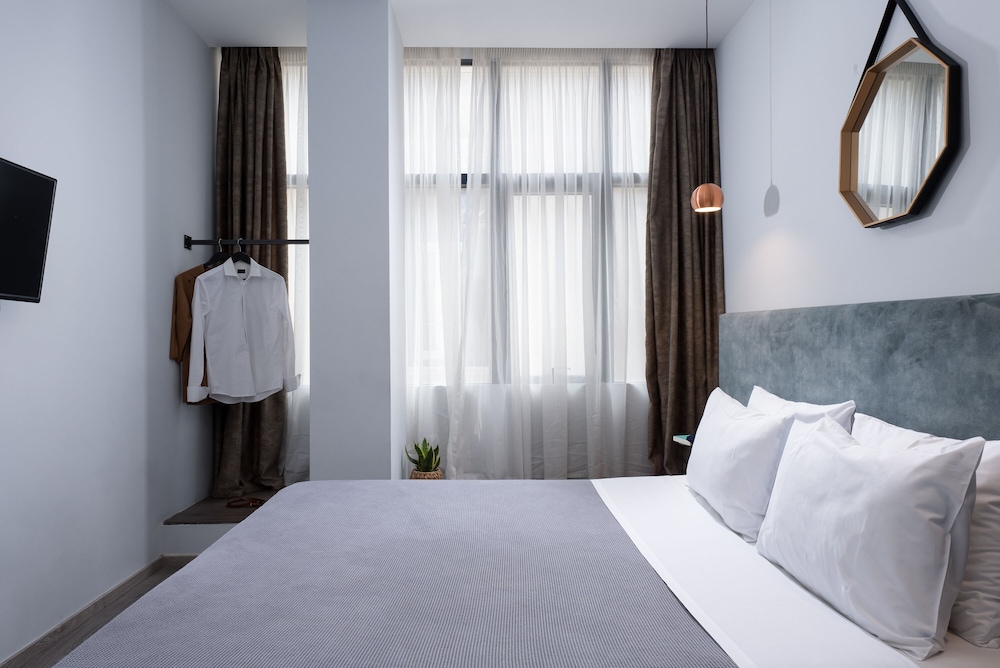 Monastiraki Residences 20/50