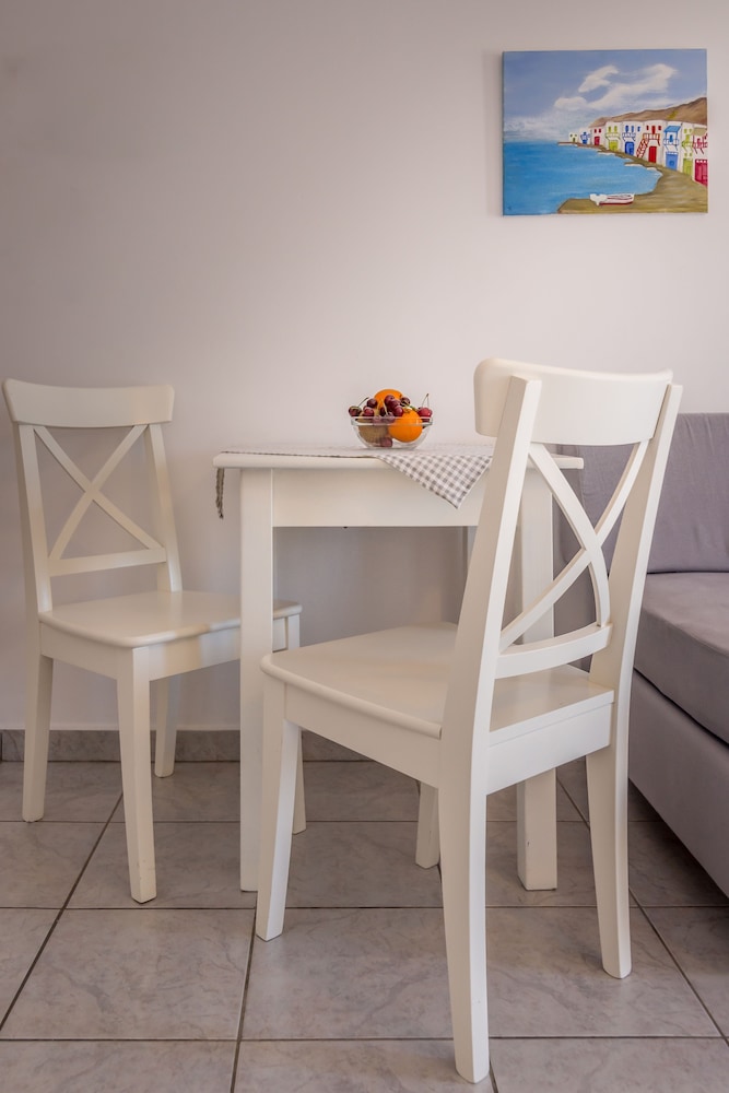 Aeolis Hotel 23/32