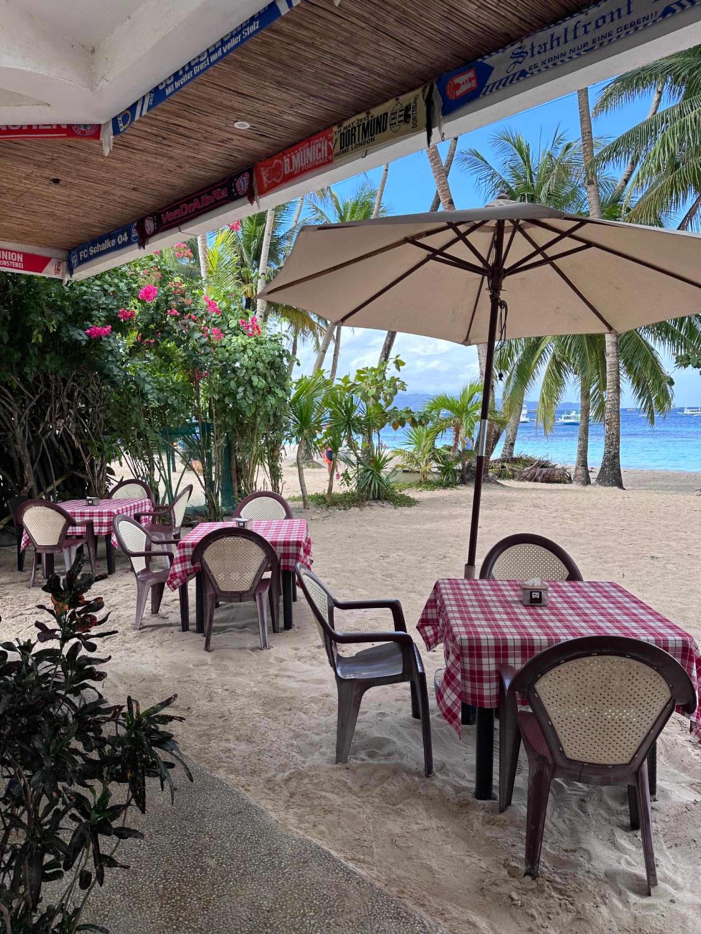 Oro Beach Resort 31/50