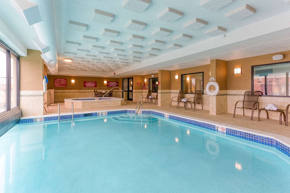 Heritage Inn & Suites St. Louis/Fenton, Trademark by Wyndham 35/60