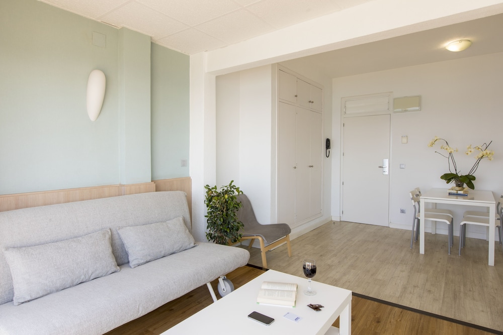 Apartamentos Atlantida 44/70