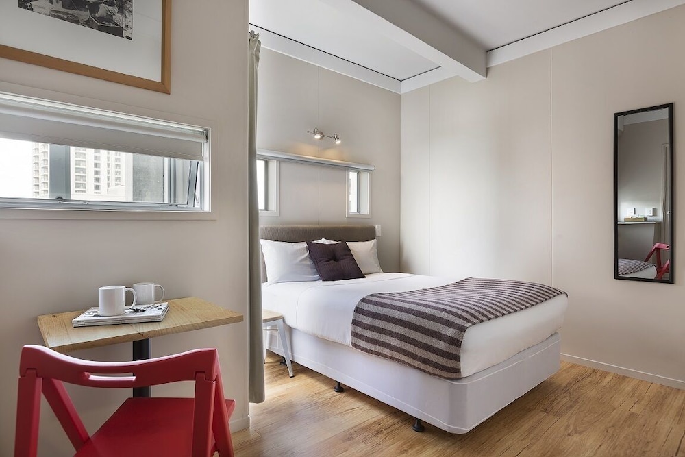 Ibis Budget Auckland Central 16/26