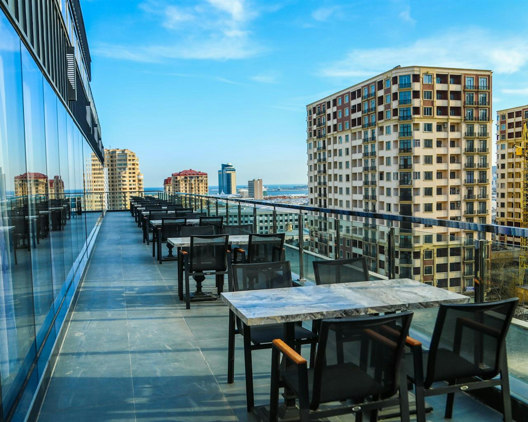 Iris Hotel Baku 50/56