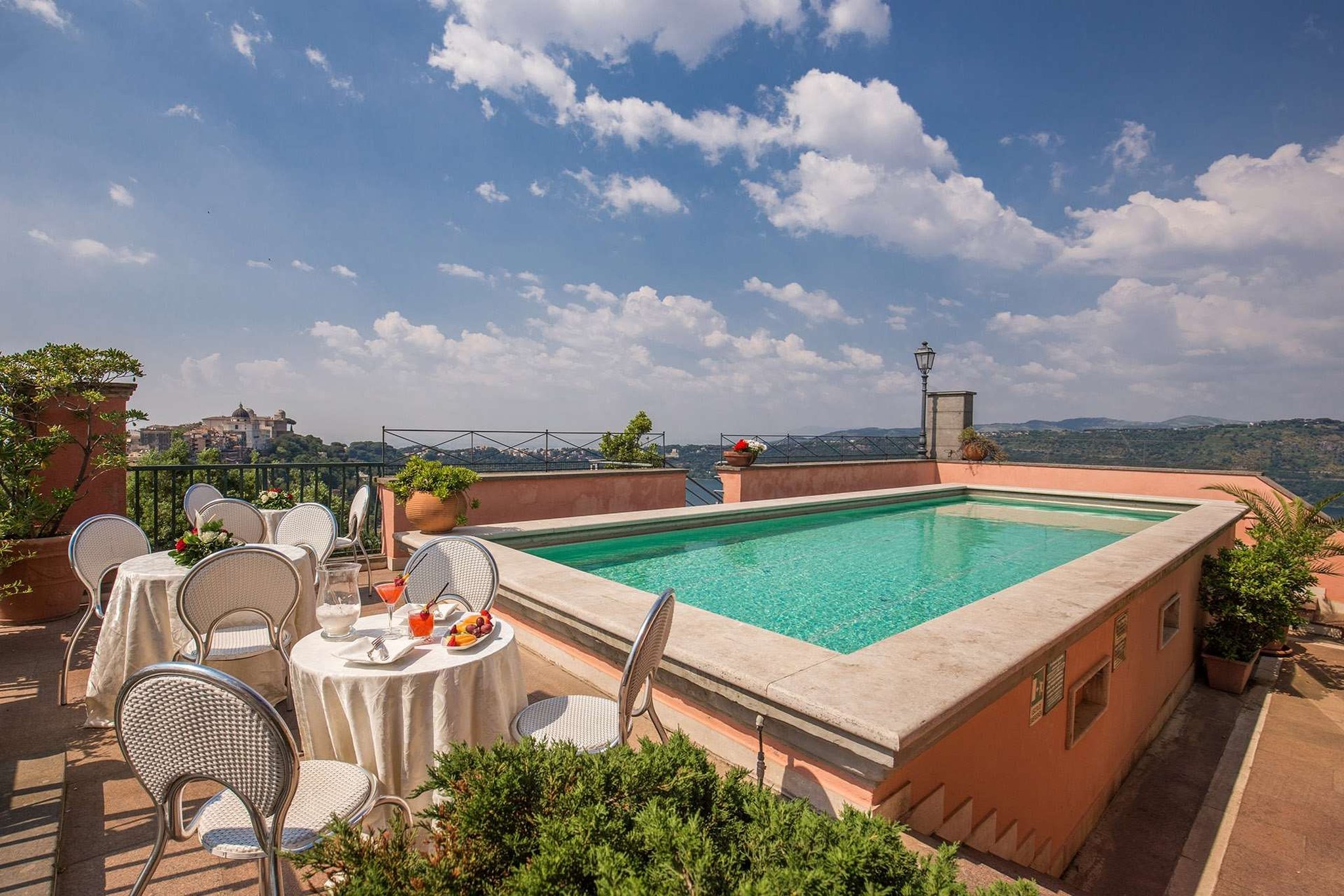 Hotel Castel Vecchio 45/48