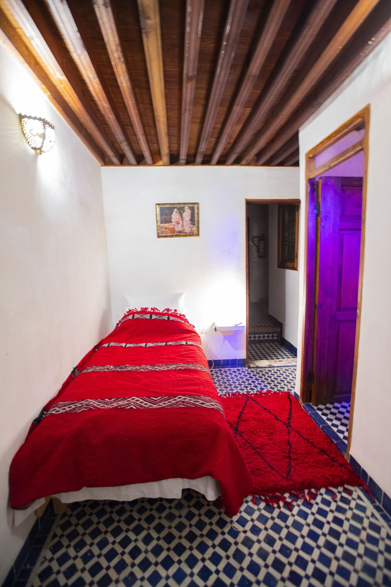 1 BEDROOM, DELUXE, SINGLE