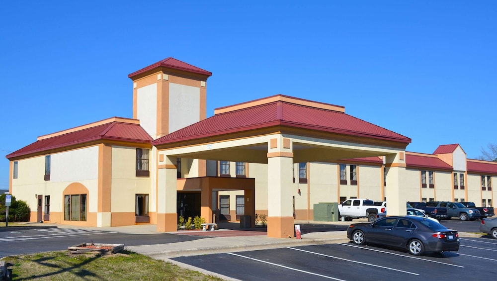Red Roof Inn Washington, NC 3/46