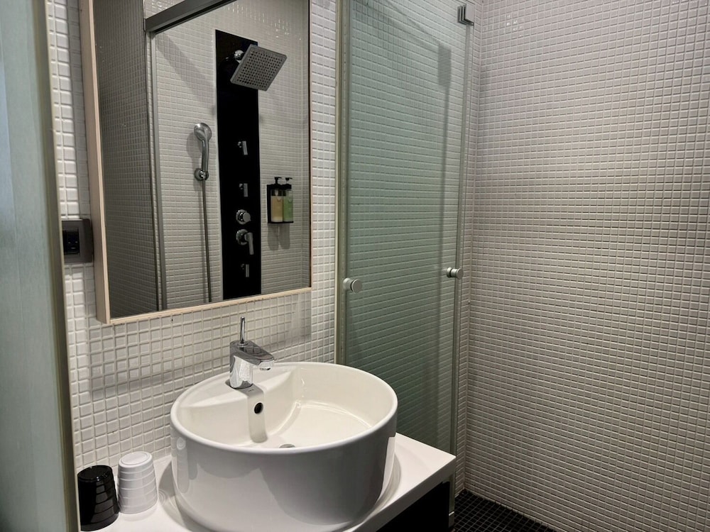 Yi Su Hotel Taipei 55/60