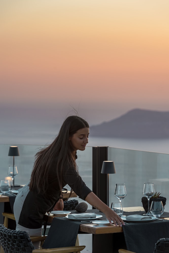 Akra Suites & Spa 40/50