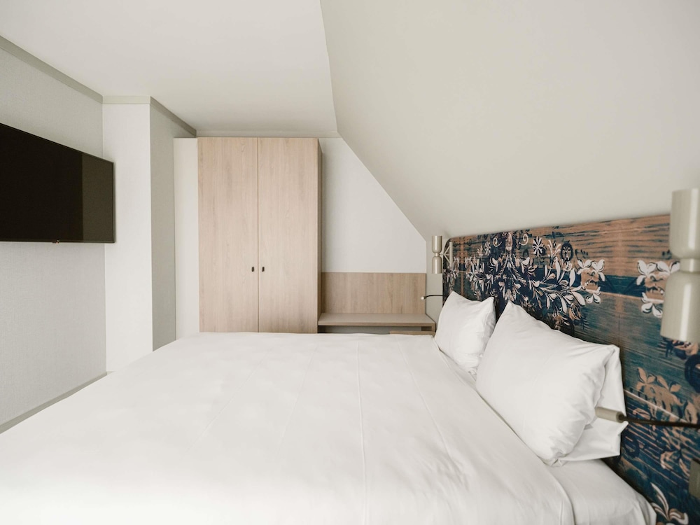 Mercure Sibiu Arsenal 15/50