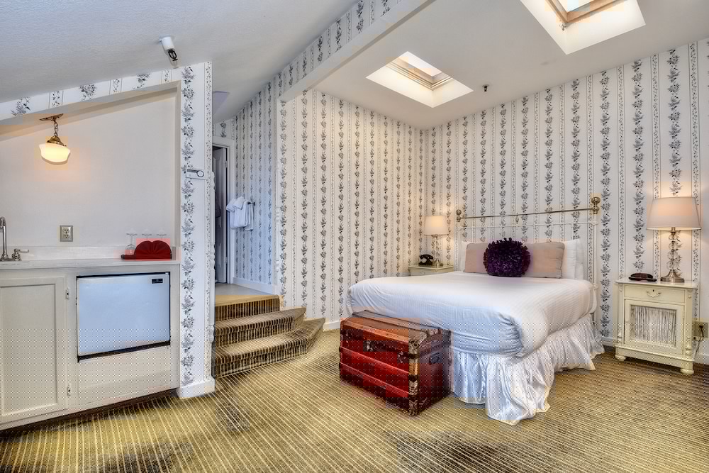 Centrella Inn 25/67