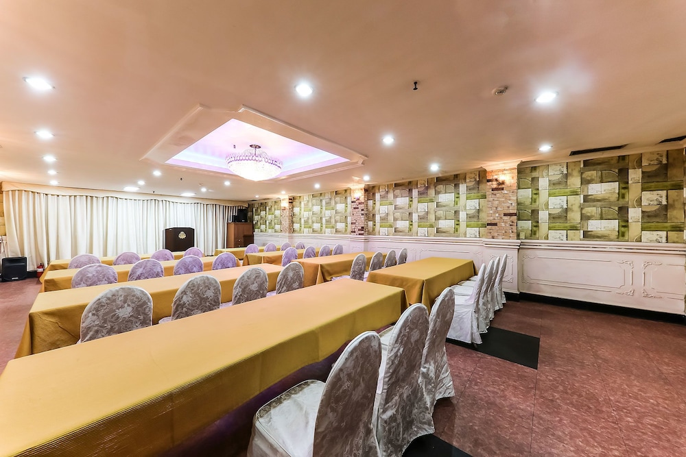 Kyungha Spa Hotel 38/56