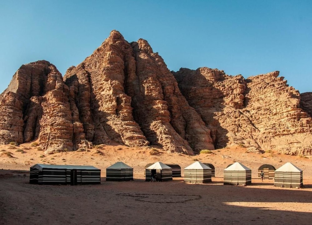 Bedouins Desert Camp 22/50