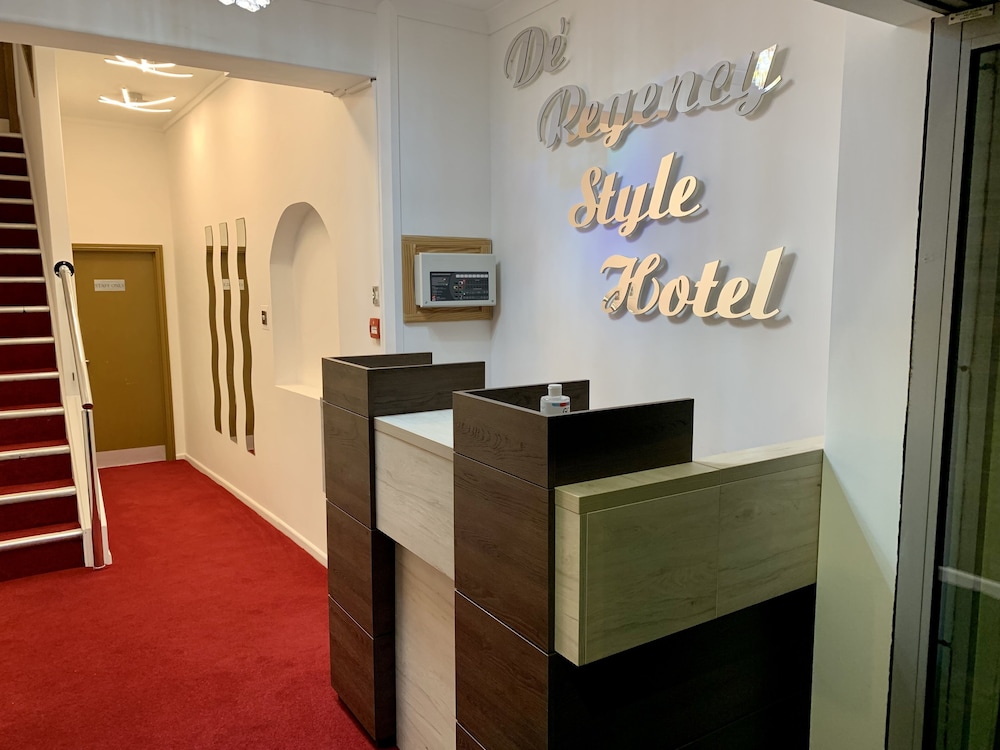 De Regency Style Hotel 5/28