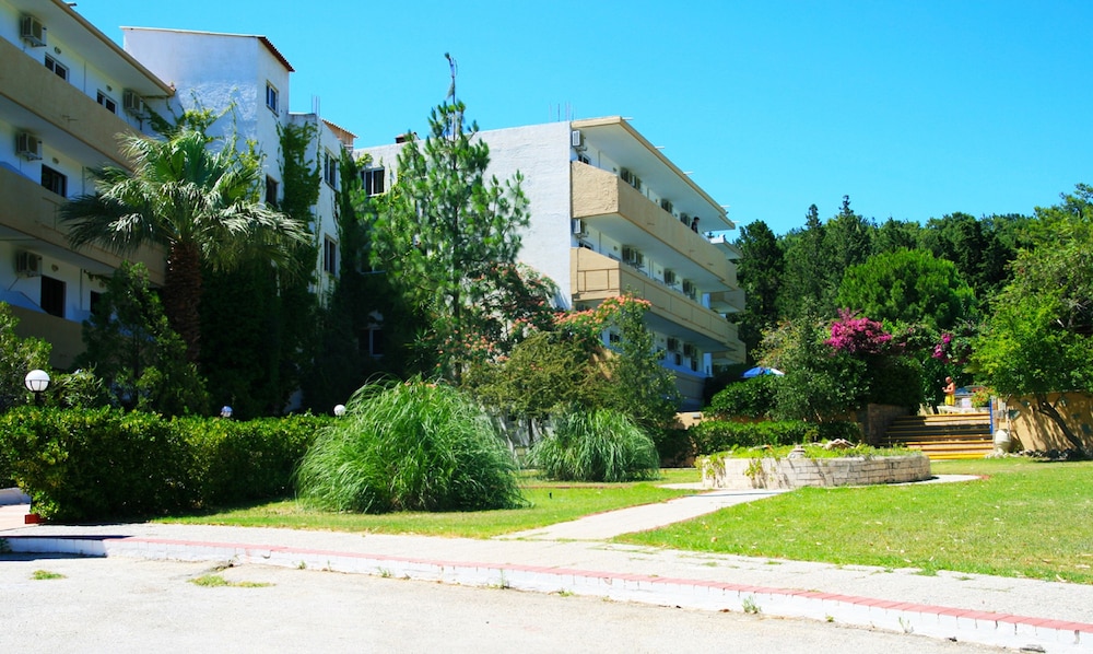 Cabu Hotel Adults Only 41/43