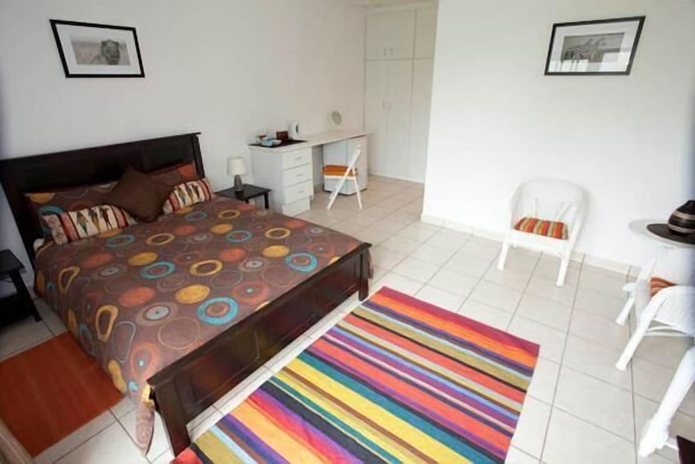 Bizafrika Guest Lodge &amp; Conference Center 18/50