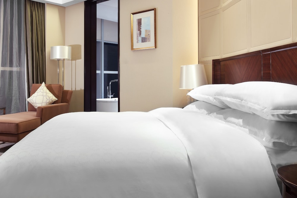 Sheraton Guangzhou Hotel 4/33
