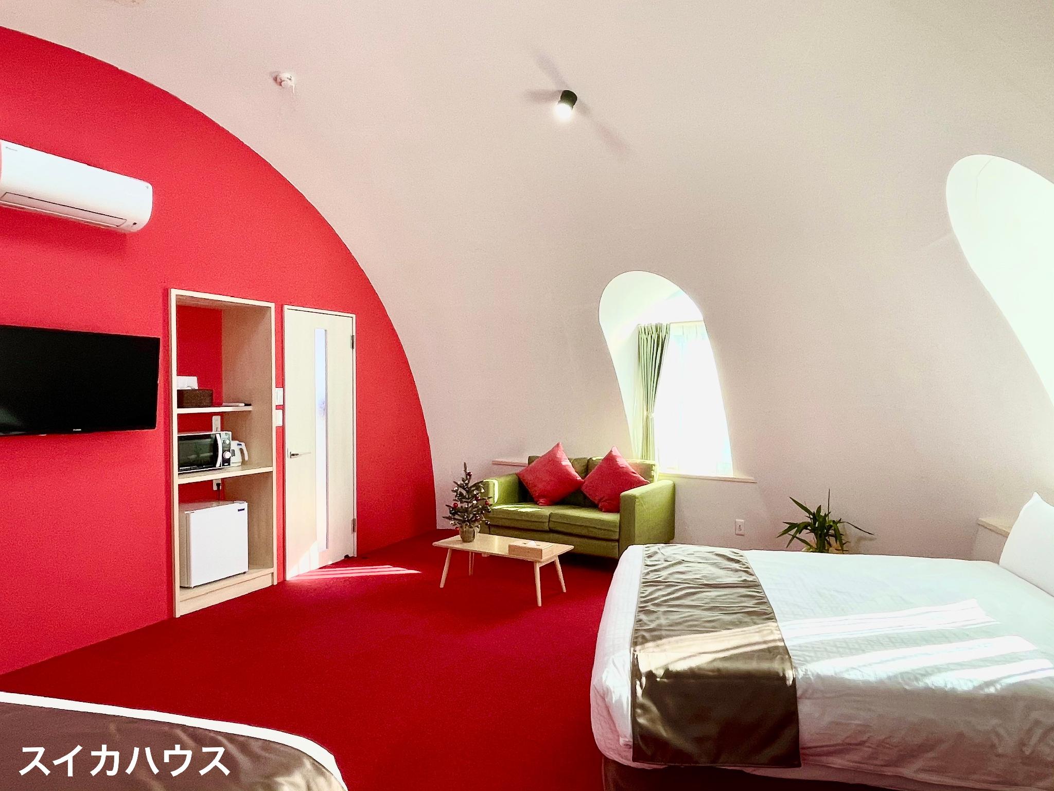 Cottage, House, Twin Beds, Garden View