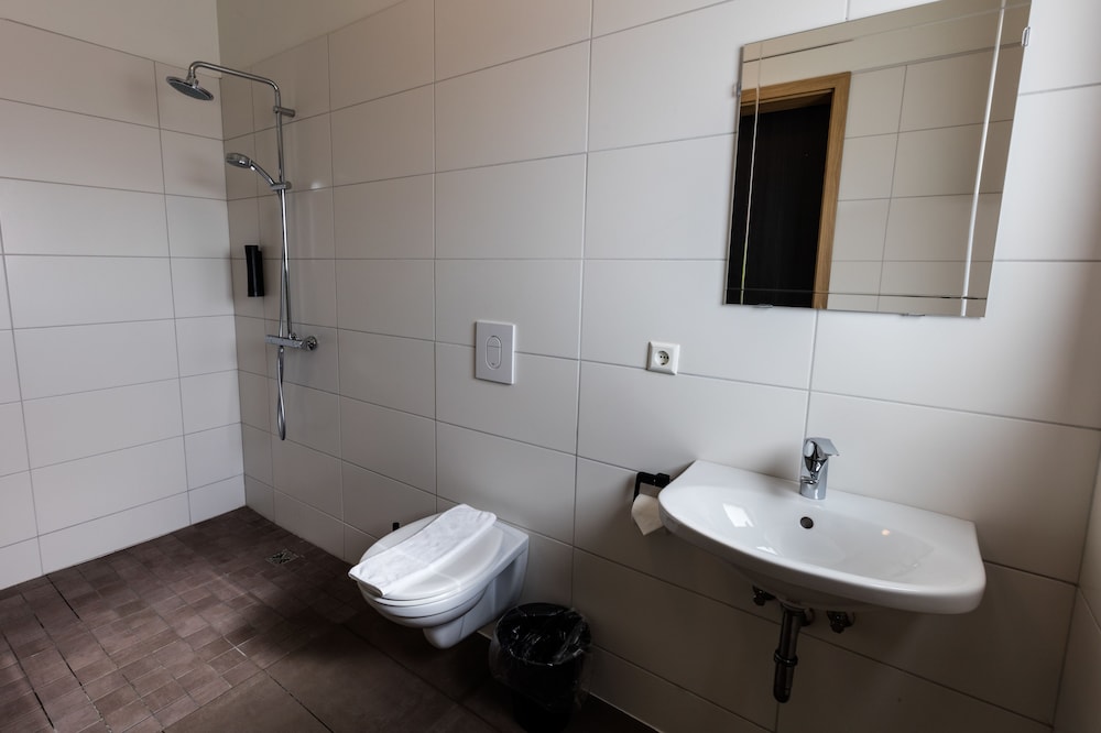 Lilja Guesthouse 22/26