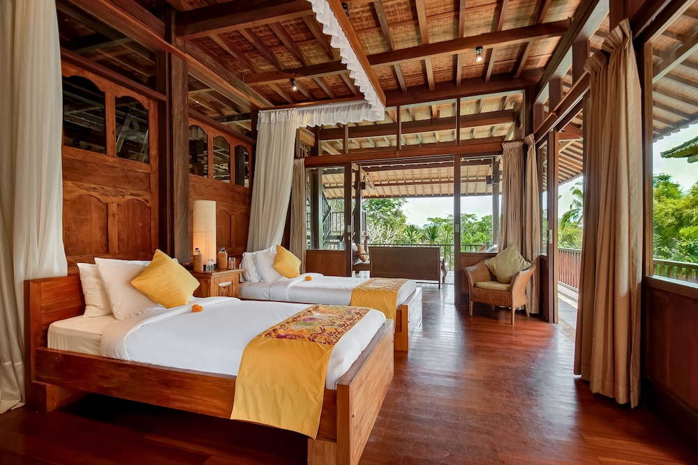 Villa Atas Awan 6/50