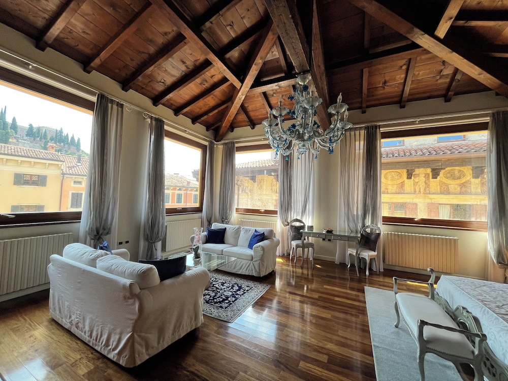 Relais A Ponte Pietra 30/50