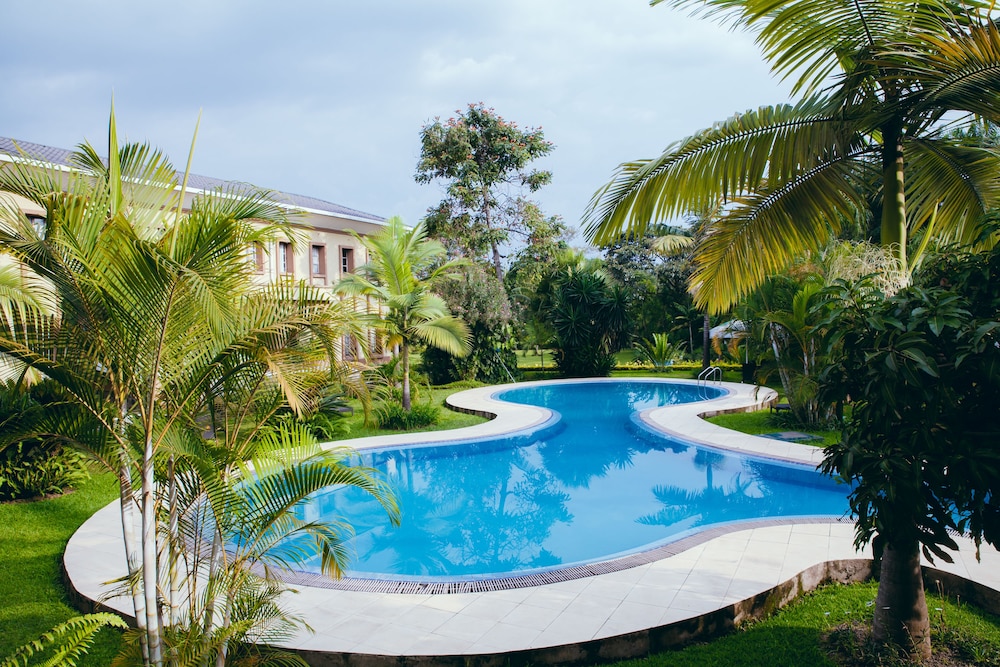 GORILLAS LAKE KIVU HOTEL 40/49