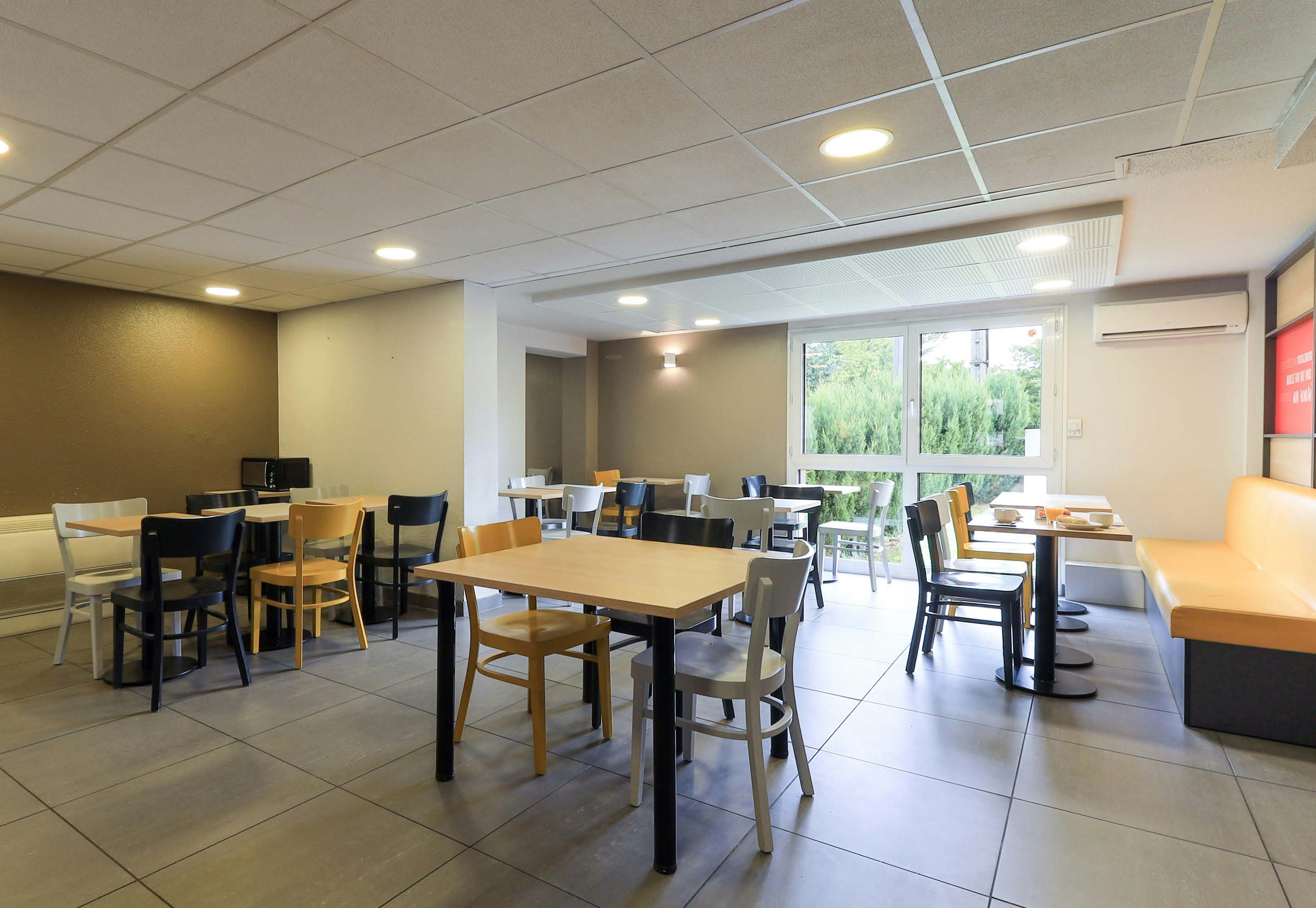B&B HOTEL Chalon-Sur-Saone Sud 13/16